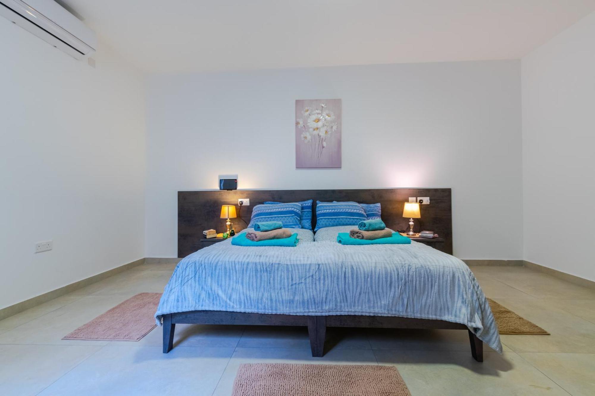 Brand New Apartment 3Bdr 2 Bth H7 St. Paul's Bay Ngoại thất bức ảnh