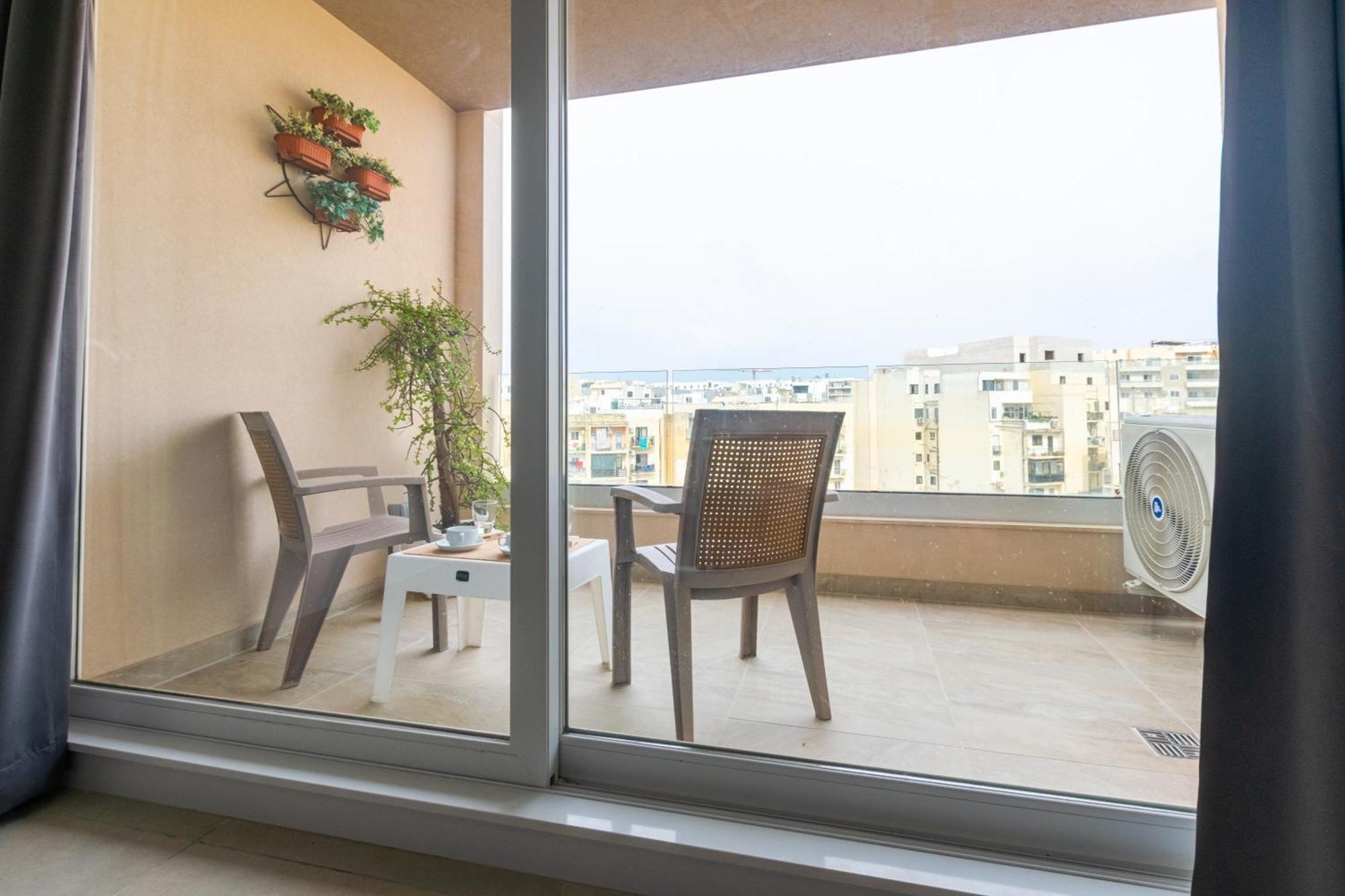 Brand New Apartment 3Bdr 2 Bth H7 St. Paul's Bay Ngoại thất bức ảnh